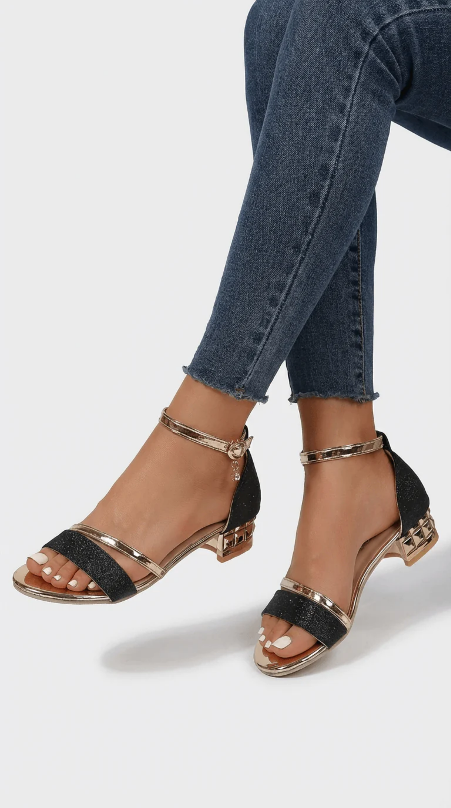 Women’s Block Heel Sandals with Ankle Strap – Modern Elegance