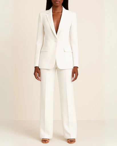 Elegant Women's Suit with Fitted Blazer and Straight Trousers | Chic Professional Suit